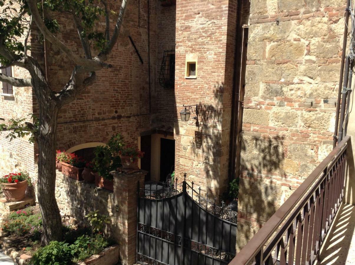 Luxury Apartment Piazza Grande Montepulciano Stazione Exterior foto